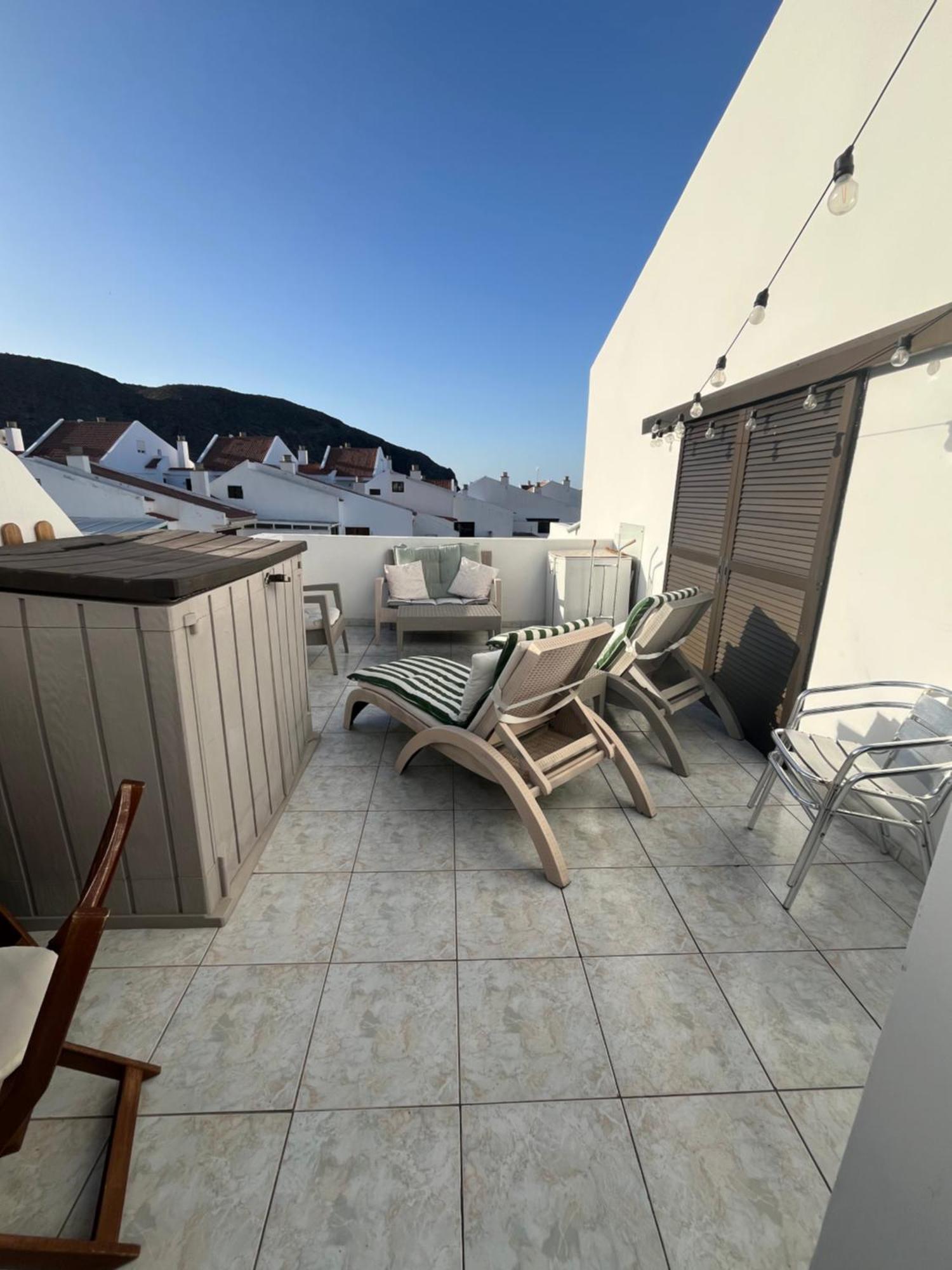 Sea View Penthouse With Large Terrace Διαμέρισμα Los Cristianos  Εξωτερικό φωτογραφία